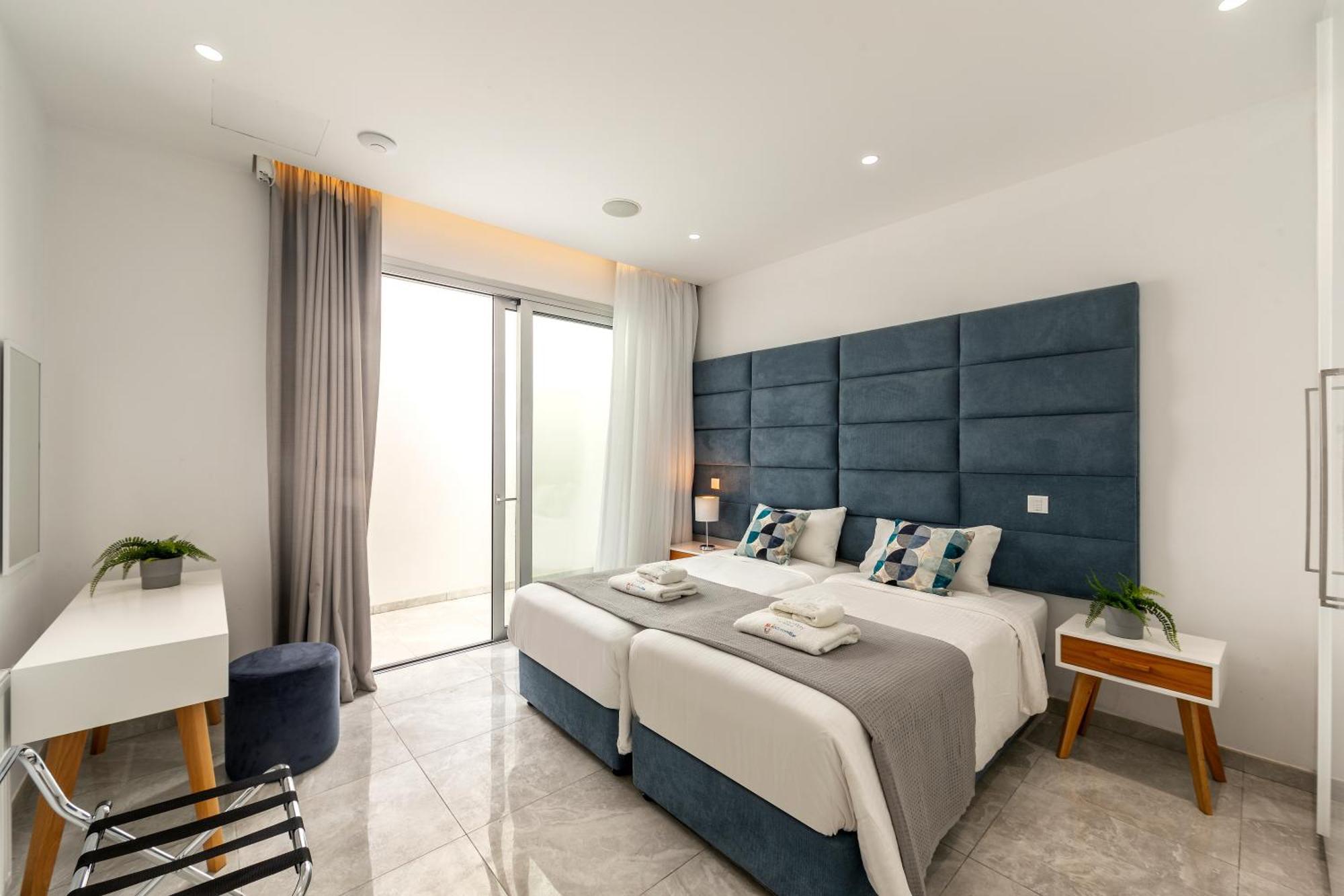Fig Tree Bay Residences 7 Протарас Екстер'єр фото